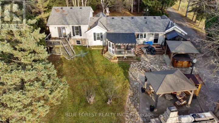 Photo 31 at 4396 WELLINGTON Road 32, Cambridge