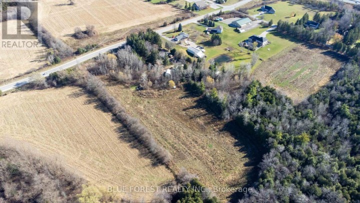 Photo 14 at 4396 WELLINGTON Road 32, Cambridge