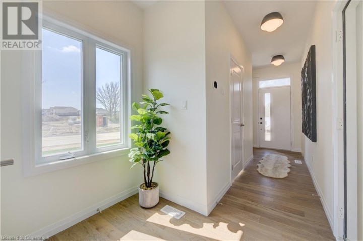 Photo 4 at 256 Green Gate Boulevard, Cambridge