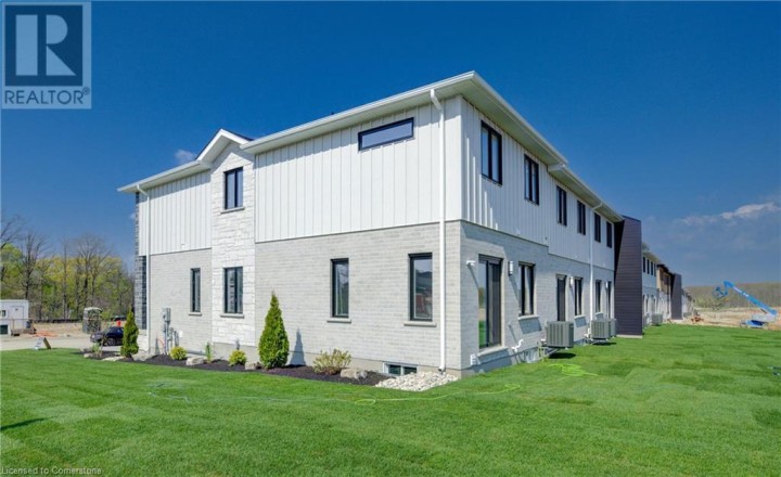 Photo 2 at 232 Green Gate Boulevard, Cambridge