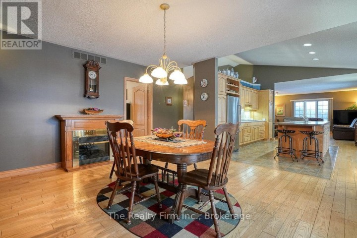 Photo 13 at 716173 18th Line, Innerkip, Blandford-Blenheim Photo 13 at 716173 18th Line, Innerkip, Blandford-Blenheim