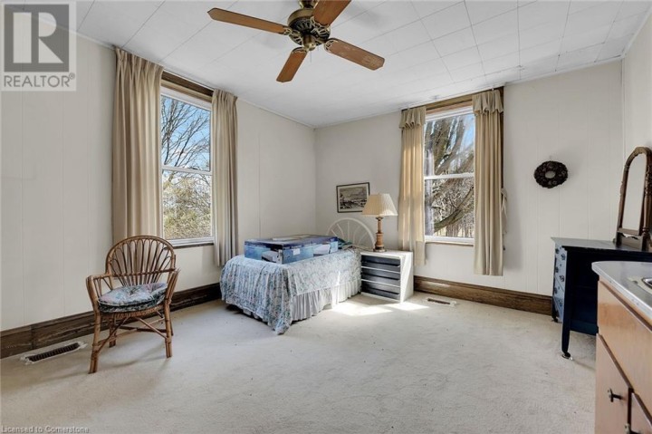 Photo 11 at 521 Baptist Church Road, Brantford