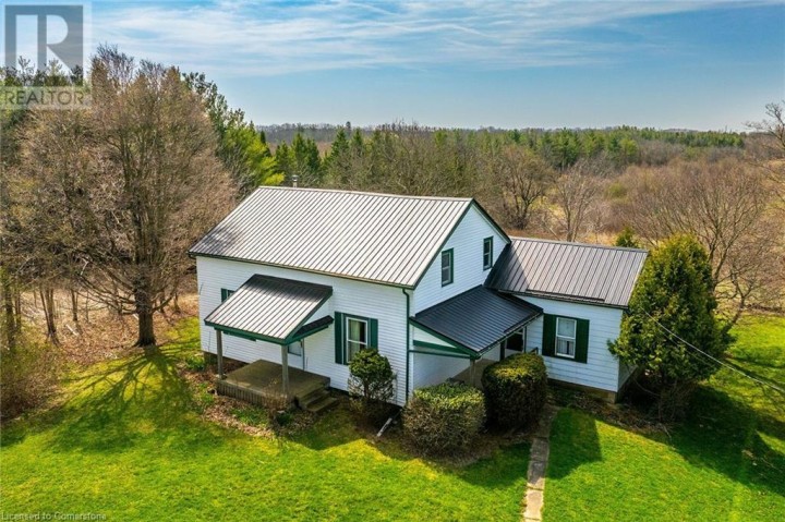 Photo 4 at 521 Baptist Church Road, Brantford