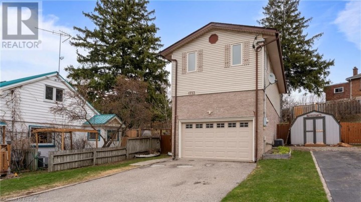 Photo 2 at 1733 Franklin Boulevard, Cambridge