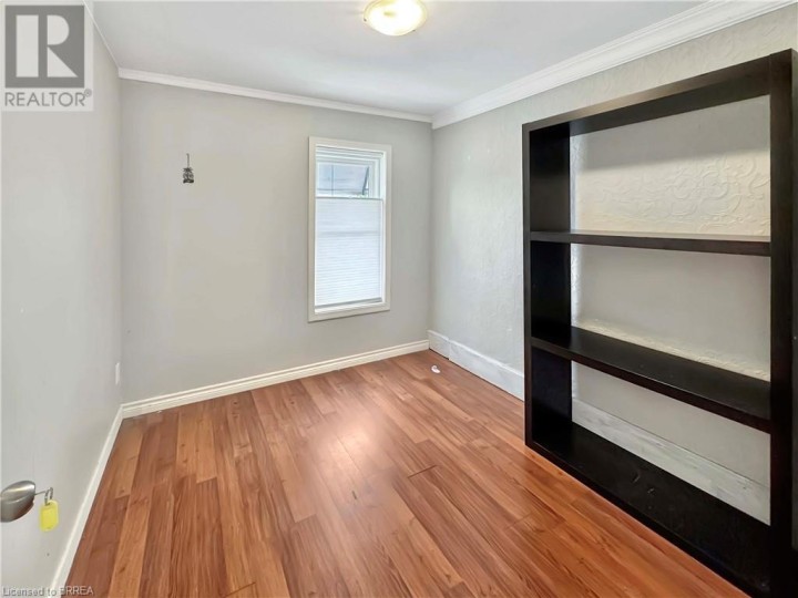 Photo 18 at 273 Brant Avenue, Brantford