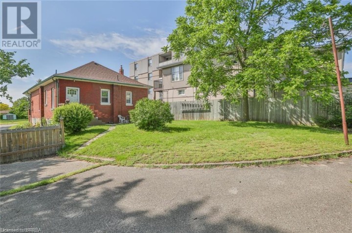 Photo 16 at 5 Cloverdale Avenue, Brantford