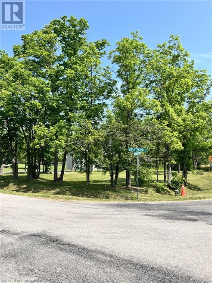 Photo 1 at 5 S Centre Street S, Middleport / Onondaga, Brantford