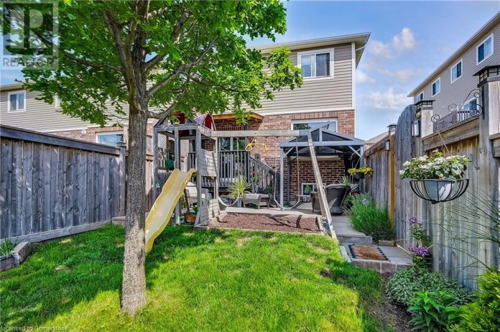 Photo 34 at 100 CHESTER Drive 16, Cambridge