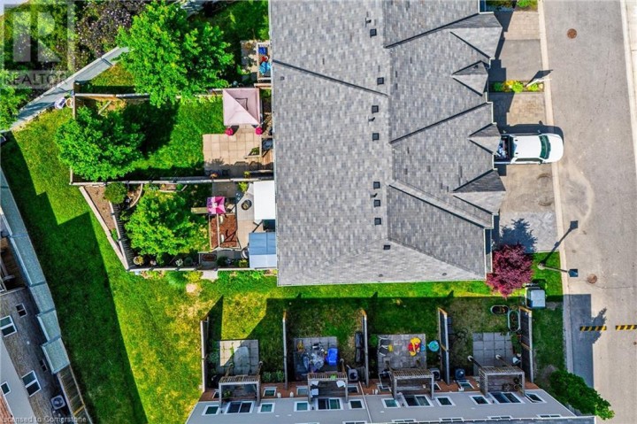 Photo 38 at 100 CHESTER Drive 16, Cambridge