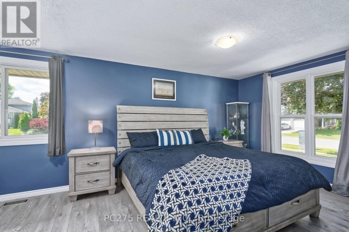 Photo 17 at 135 Kent Street, Cambridge