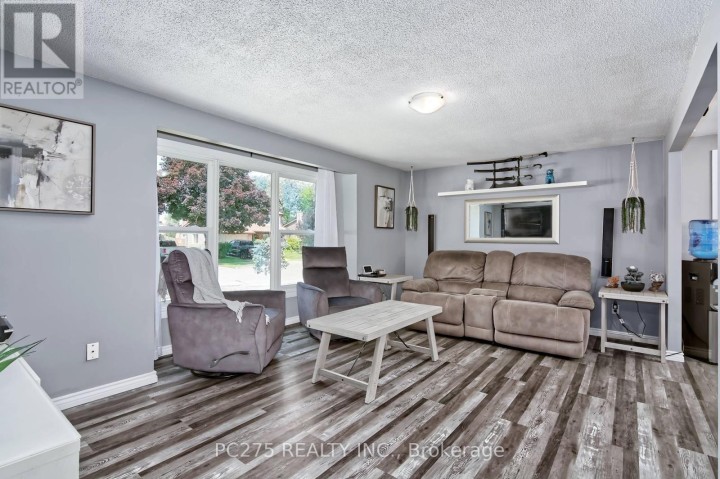 Photo 7 at 135 Kent Street, Cambridge