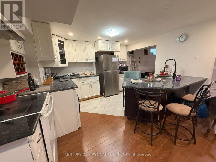 Photo 20 at 84 Port Street, Brantford