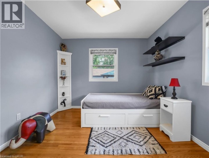 Photo 23 at 43 Rowanwood Avenue, Brantford