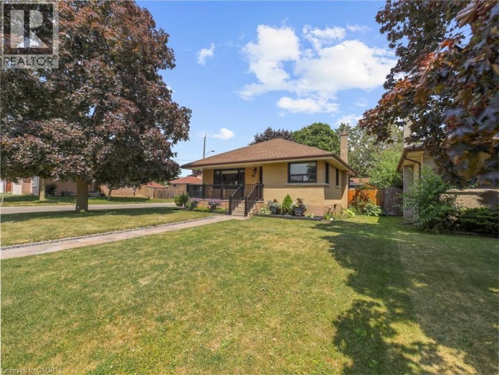 Photo 3 at 43 Rowanwood Avenue, Brantford