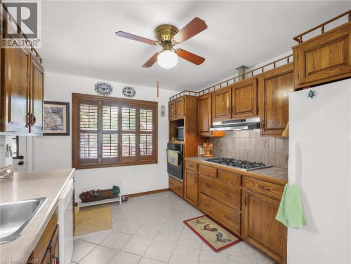 Photo 11 at 43 Rowanwood Avenue, Brantford