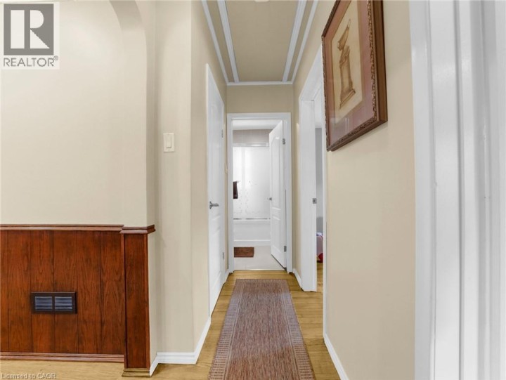 Photo 14 at 43 Rowanwood Avenue, Brantford