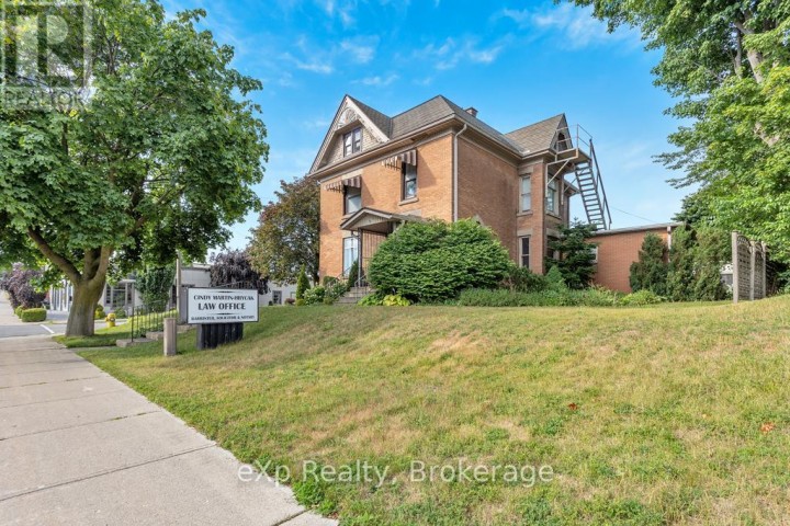 Photo 3 at 22 Harvey Street, Tillsonburg