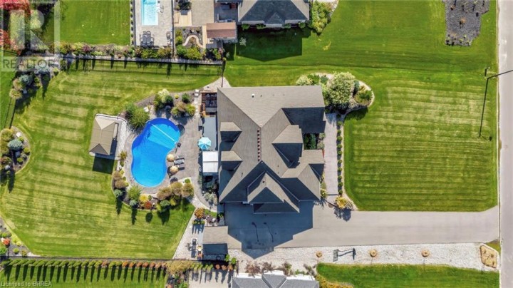 Photo 7 at 24 Tedley Boulevard, Brantford