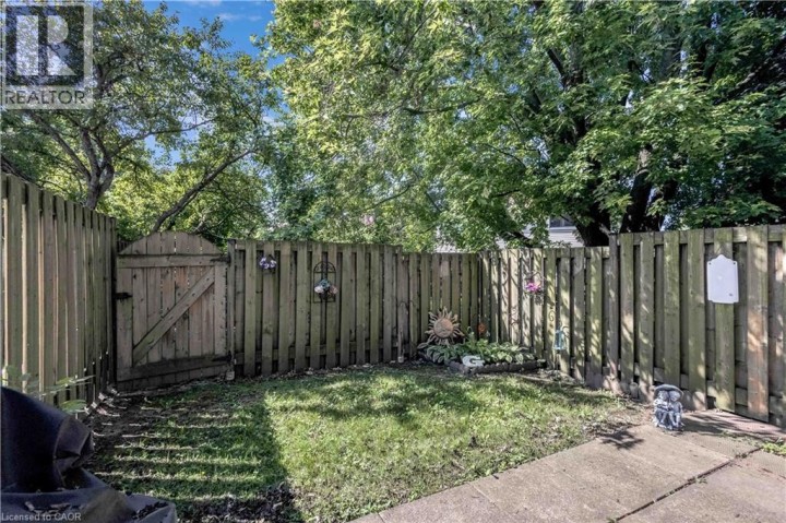 Photo 26 at 215 GLAMIS Road 40, Cambridge