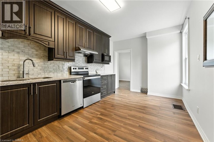 Photo 21 at 192 Brant Avenue, Brantford