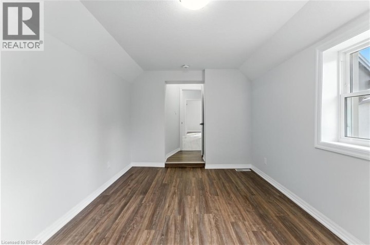 Photo 32 at 192 Brant Avenue, Brantford