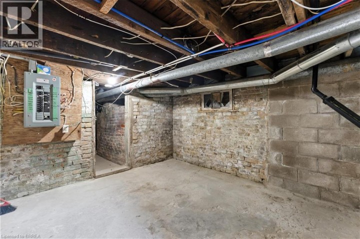 Photo 35 at 192 Brant Avenue, Brantford