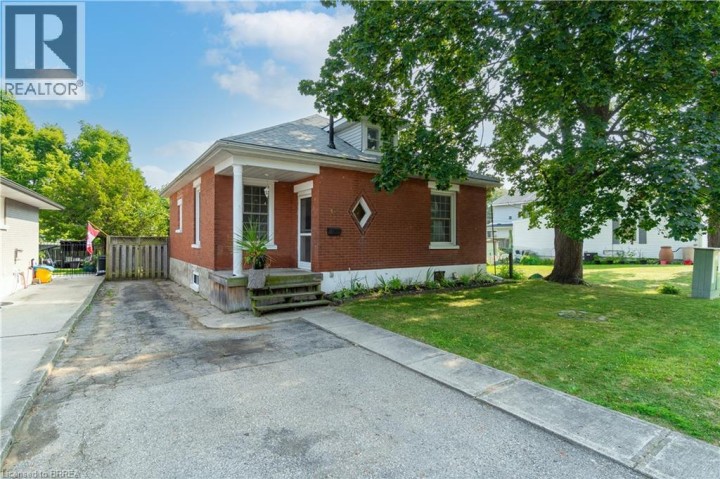 Photo 1 at 41 Stanley Street, Cambridge