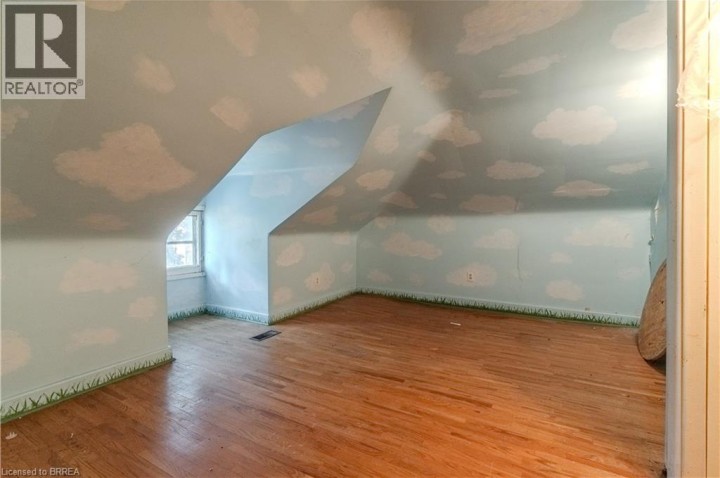 Photo 15 at 41 Stanley Street, Cambridge