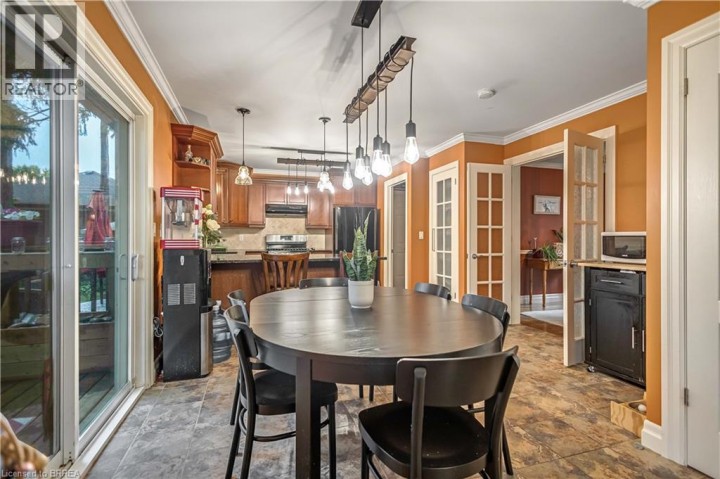 Photo 10 at 144 Glenwood Drive, Brantford