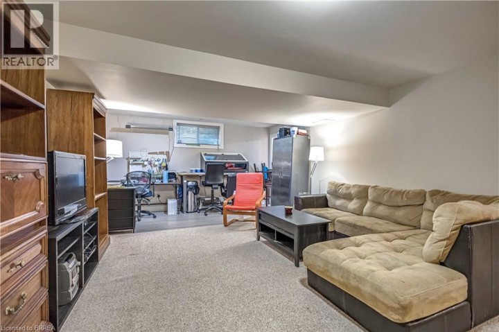 Photo 28 at 144 Glenwood Drive, Brantford