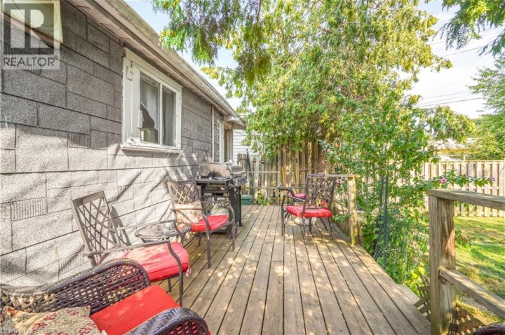 Photo 29 at 327 Sheridan Street, Brantford