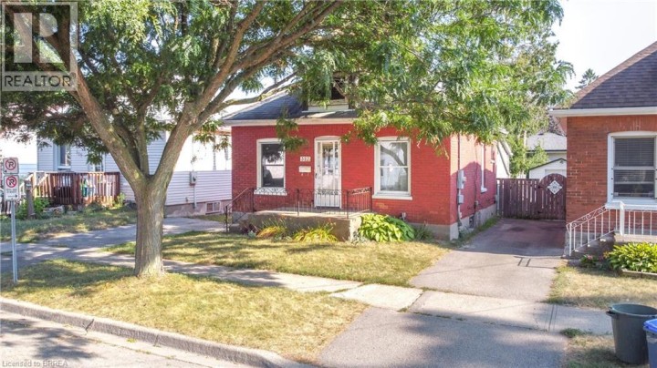 Photo 34 at 327 Sheridan Street, Brantford
