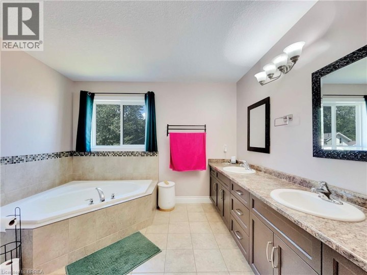 Photo 15 at 25 Baird Street S, Innerkip, Bright Photo 15 at 25 Baird Street S, Innerkip, Bright