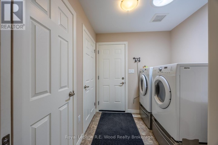 Photo 18 at 42 Hogarth Drive, Tillsonburg Photo 18 at 42 Hogarth Drive, Tillsonburg