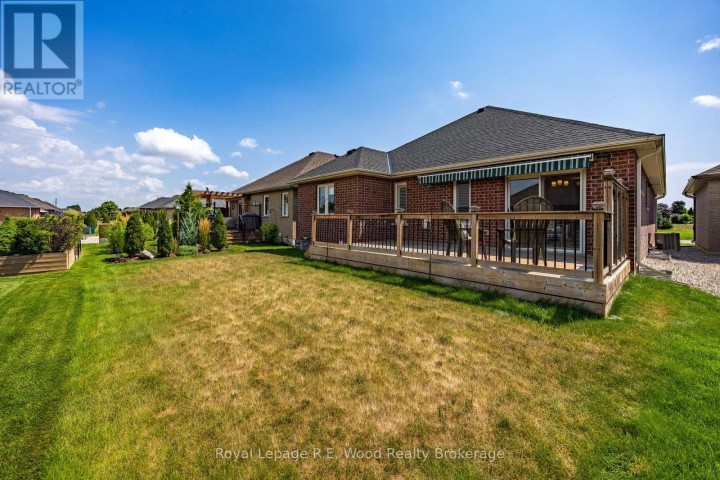 Photo 23 at 42 Hogarth Drive, Tillsonburg Photo 23 at 42 Hogarth Drive, Tillsonburg