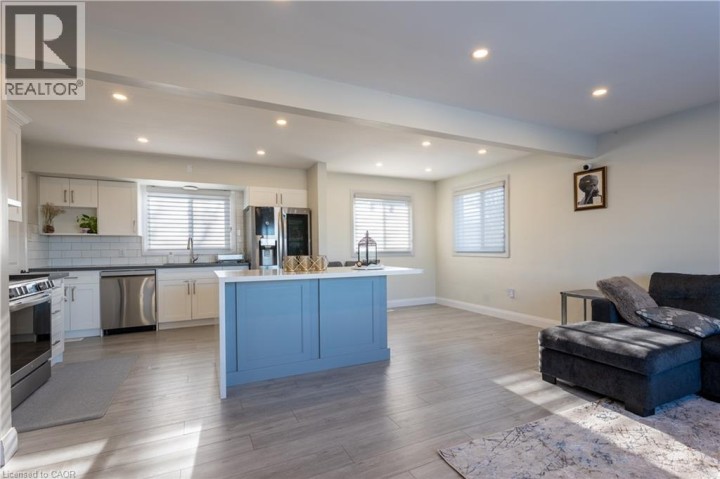 Photo 12 at 936 Alice Street, Woodstock