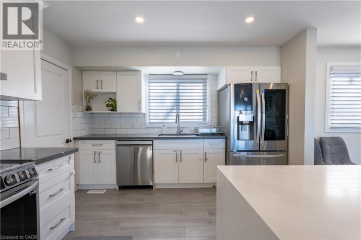 Photo 18 at 936 Alice Street, Woodstock