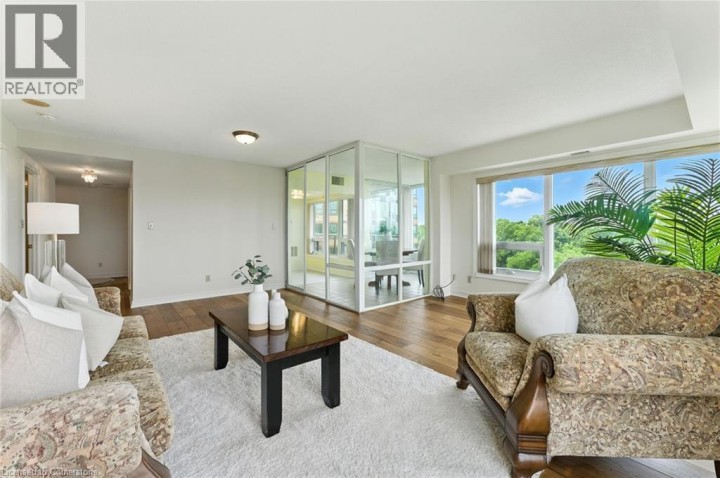 Photo 10 at 237 KING Street W 1104, Cambridge