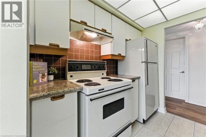 Photo 18 at 237 KING Street W 1104, Cambridge