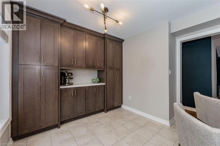 Photo 8 at 395 LINDEN Drive 2, Cambridge