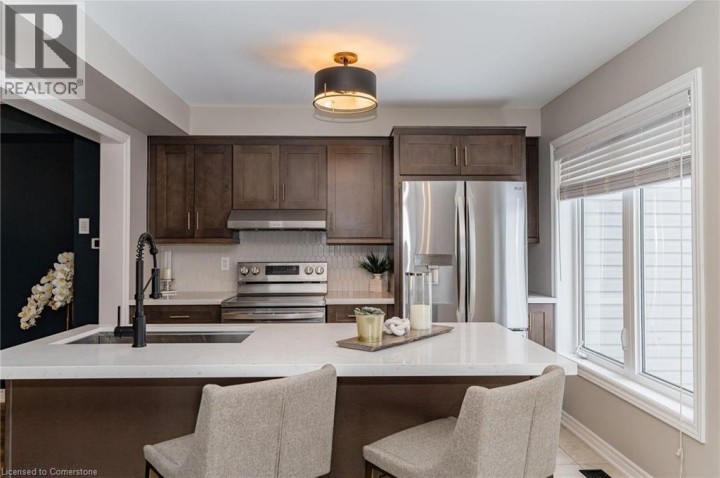 Photo 9 at 395 LINDEN Drive 2, Cambridge