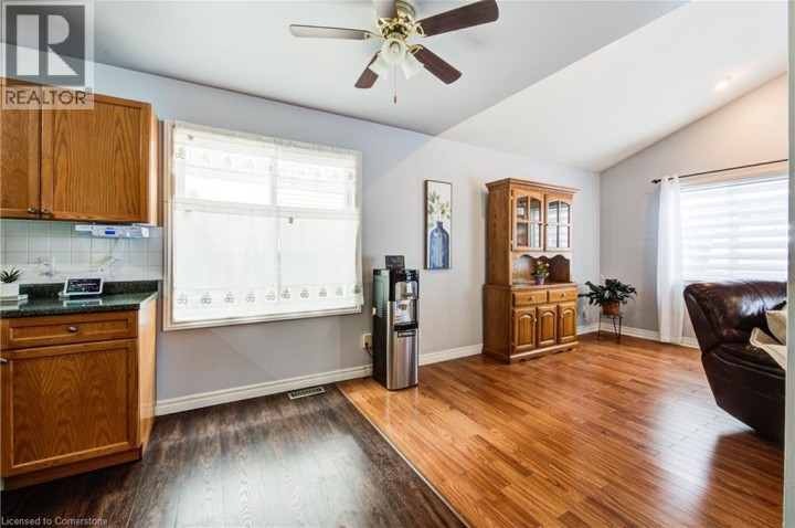 Photo 8 at 541 Alberta Avenue, Woodstock