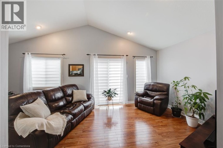 Photo 14 at 541 Alberta Avenue, Woodstock