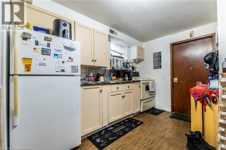 Photo 38 at 75 Sekura Crescent, Cambridge