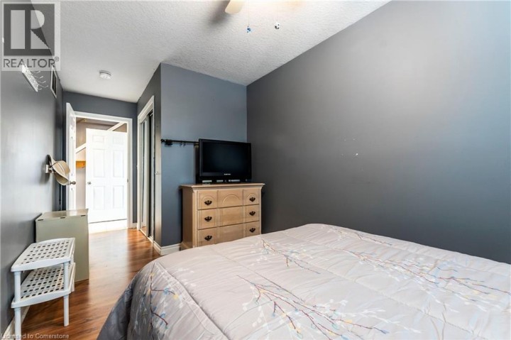 Photo 19 at 75 Sekura Crescent, Cambridge