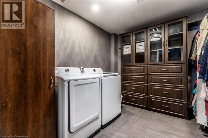 Photo 35 at 75 Sekura Crescent, Cambridge