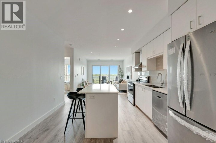 Photo 14 at 15 GLEBE Street 1511, Cambridge