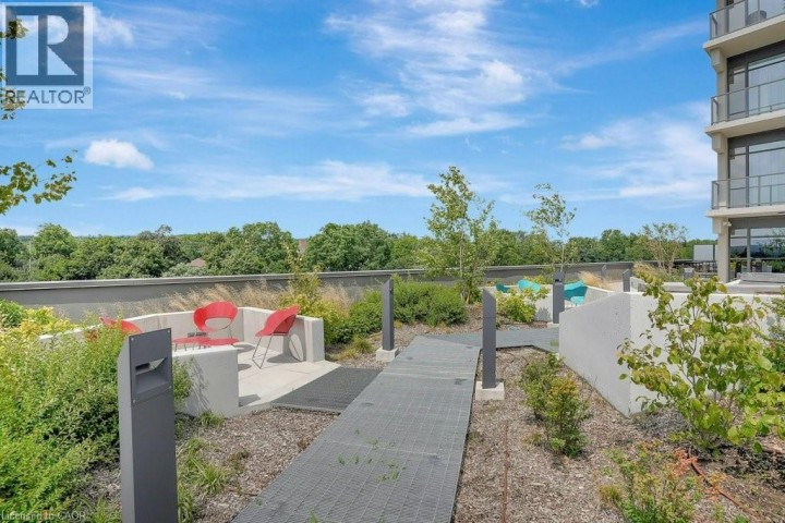 Photo 3 at 15 GLEBE Street 1511, Cambridge