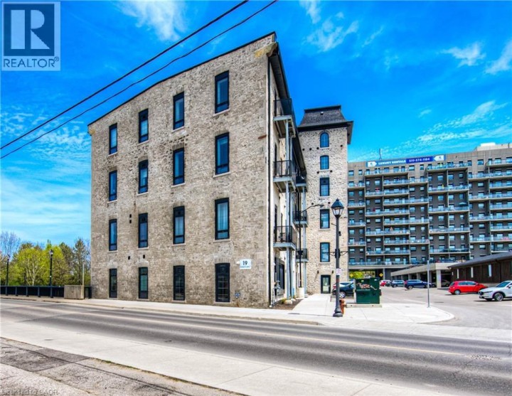 Photo 35 at 19 GUELPH Avenue 107, Cambridge