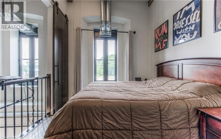 Photo 31 at 19 GUELPH Avenue 107, Cambridge